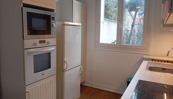 Logement �tudiant Studio &agrave; Courbevoie (92400)