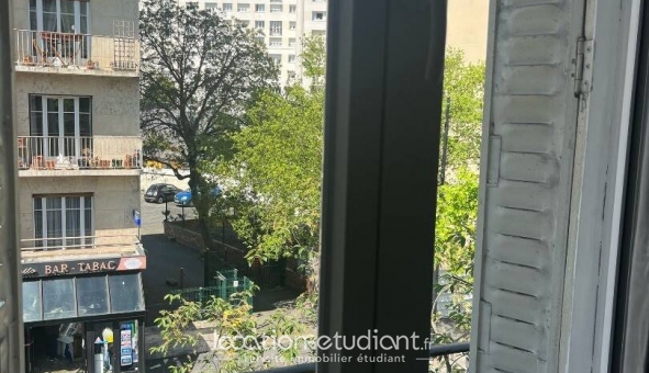 Logement étudiant Studio &agrave; Courbevoie (92400)