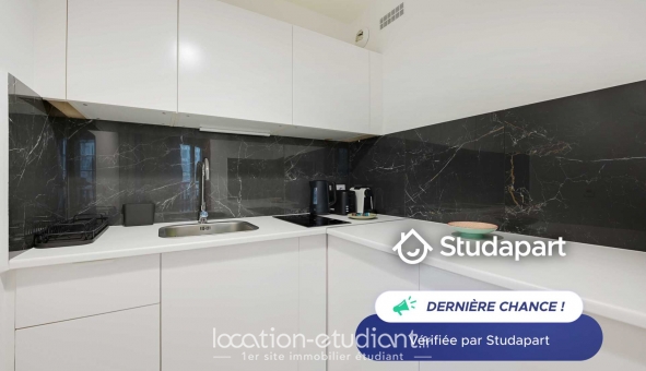 Logement étudiant Studio &agrave; Courbevoie (92400)