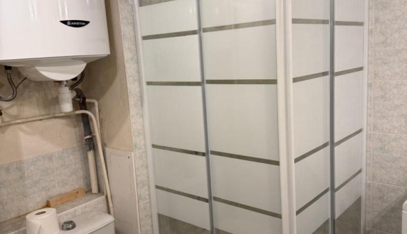 Logement �tudiant Studio &agrave; Courbevoie (92400)