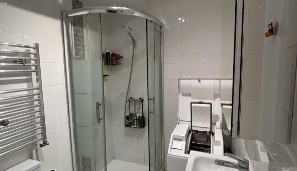 Logement �tudiant Studio &agrave; Courbevoie (92400)