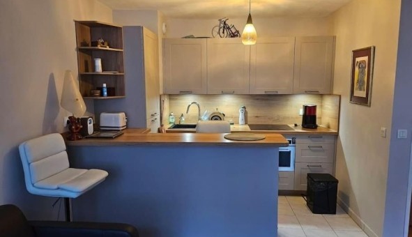 Logement �tudiant Studio &agrave; Courbevoie (92400)