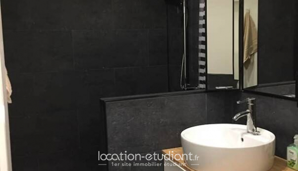 Logement �tudiant Studio &agrave; Courbevoie (92400)