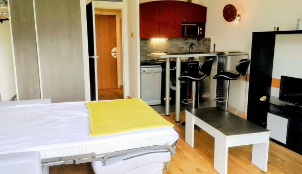 Logement �tudiant Studio &agrave; Courbevoie (92400)