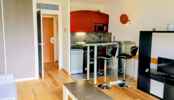 Logement �tudiant Studio &agrave; Courbevoie (92400)