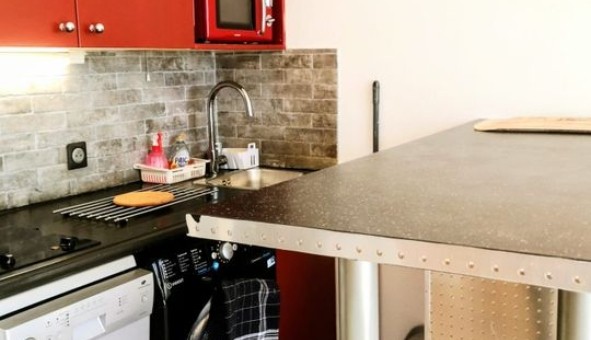 Logement �tudiant Studio &agrave; Courbevoie (92400)