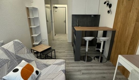 Logement �tudiant Location Studio Vide Courbevoie (92400)