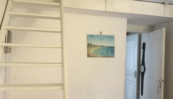Logement tudiant Studio à Courcouronnes (91080)
