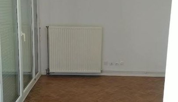 Logement �tudiant Studio &agrave; Courcouronnes (91080)