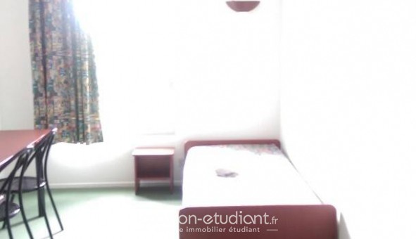 Logement étudiant Location Studio Meublé Courdimanche (95800)