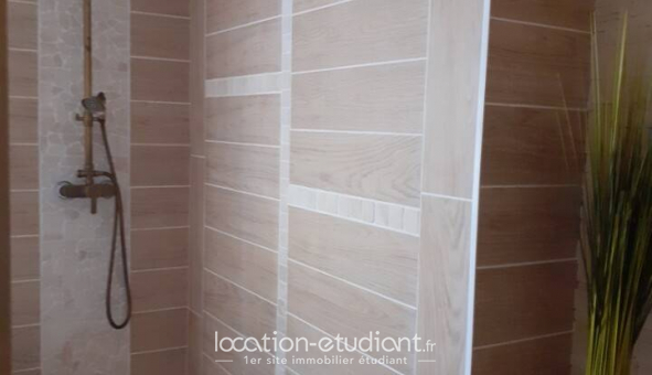 Logement tudiant Studio à Courrires (62710)