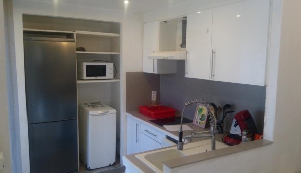 Logement �tudiant Studio &agrave; Coursegoules (06140)