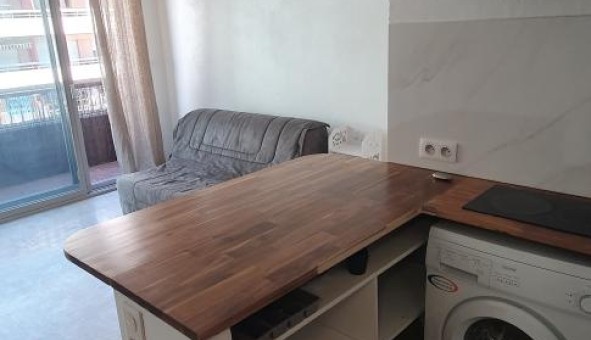 Logement �tudiant Studio &agrave; Coursegoules (06140)