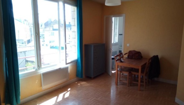 Logement tudiant Studio à Creil (60100)