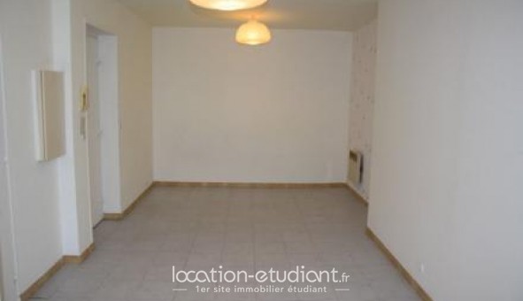 Logement tudiant Studio à Crpy en Valois (60800)