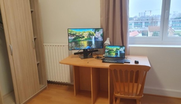Logement tudiant Studio à Crteil (94000)