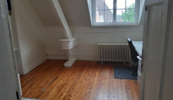 Logement tudiant Studio à Croix (59170)