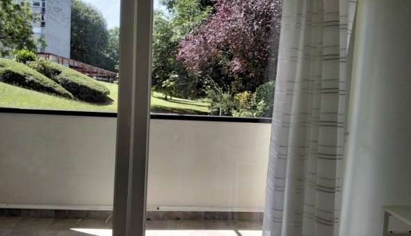 Logement tudiant Studio à Croix (59170)