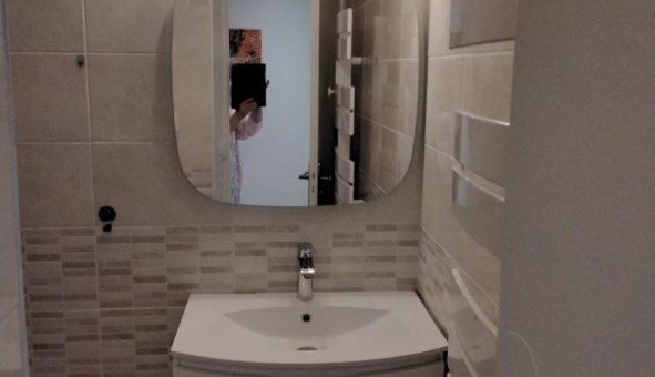 Logement tudiant Studio à Croix (59170)