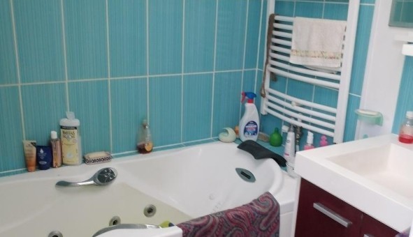 Logement tudiant Studio à Croix (59170)