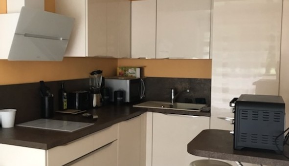 Logement tudiant Studio à Croix (59170)