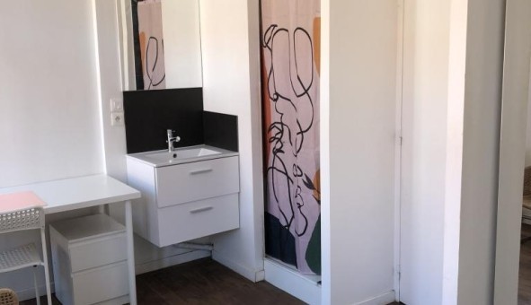 Logement tudiant Studio à Croix (59170)