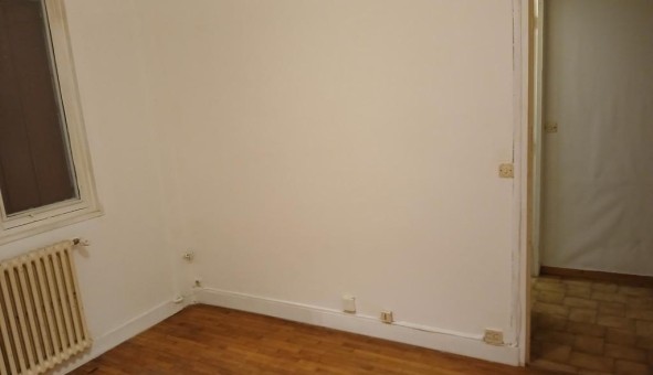 Logement �tudiant Location Studio Vide Dammarie les Lys (77190)