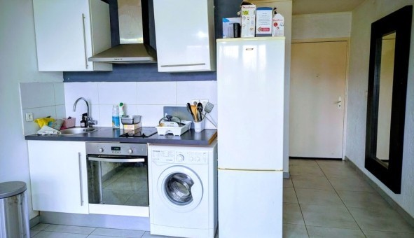 Logement �tudiant Studio &agrave; Dardilly (69570)