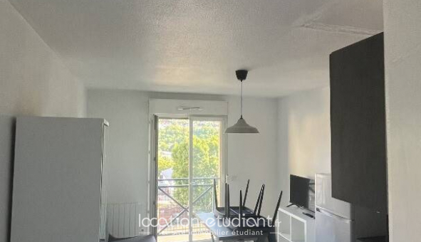 Logement �tudiant Studio &agrave; Darn�tal (76160)