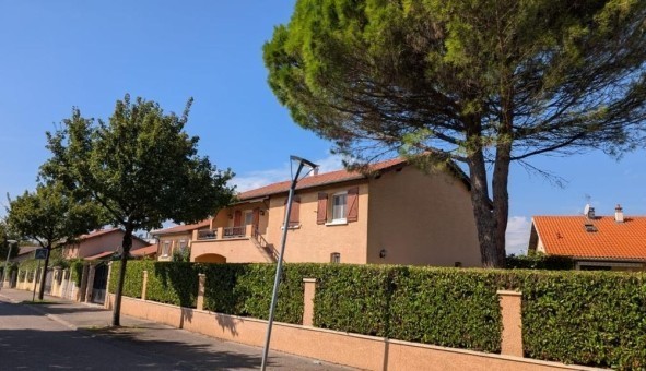 Logement tudiant Studio à Dcines Charpieu (69150)