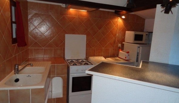Logement tudiant Location Studio Vide Digne les Bains (04000)
