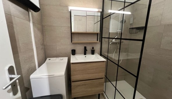 Logement �tudiant Studio &agrave; Digne les Bains (04000)