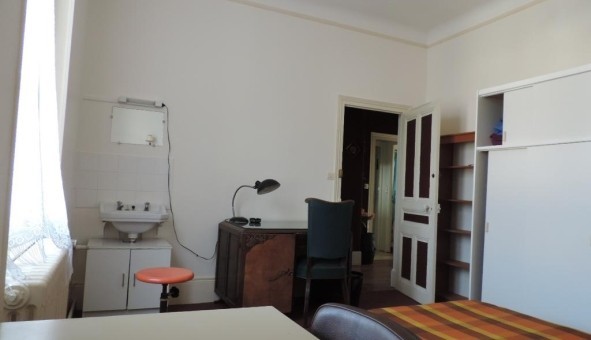 Logement tudiant Studio à Dijon (21000)