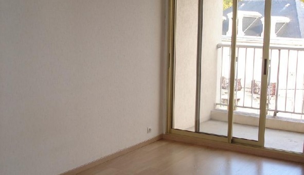 Logement tudiant Studio à Dijon (21000)