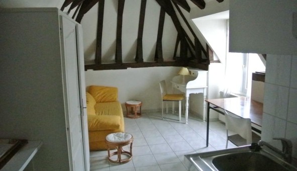 Logement tudiant Location Studio Vide Dijon (21000)