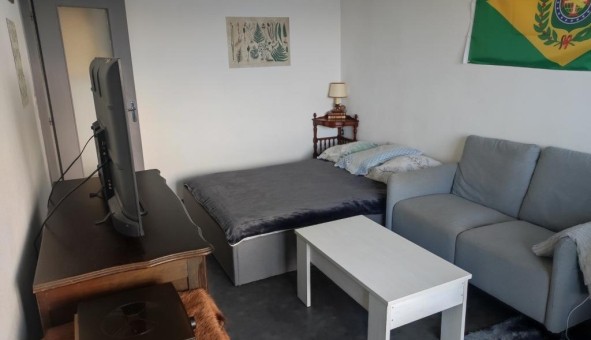 Logement tudiant Location Studio Vide Dijon (21000)
