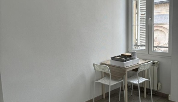 Logement tudiant Studio à Dijon (21000)