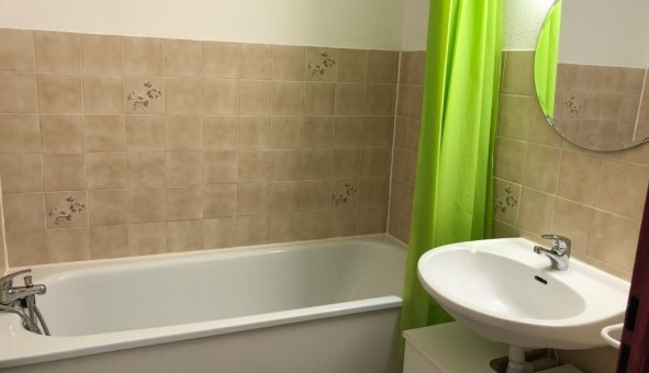Logement tudiant Studio à Dijon (21000)
