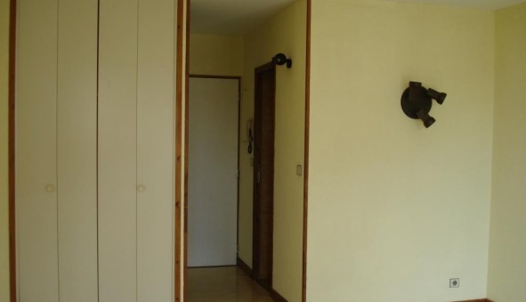 Logement tudiant Studio à Dijon (21000)