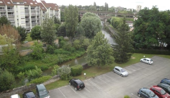 Logement tudiant Studio à Dijon (21000)