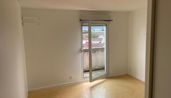 Logement tudiant Location Studio Vide Dijon (21000)