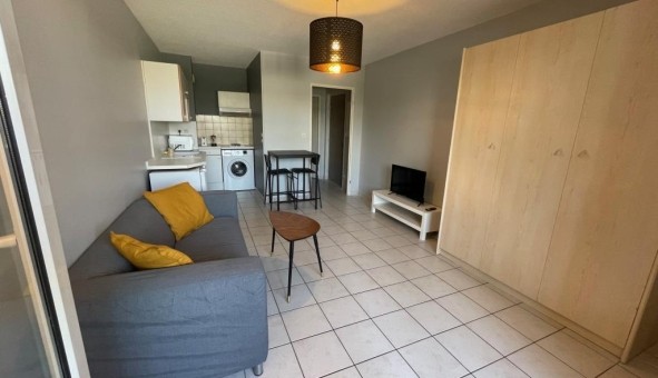 Logement tudiant Location Studio Vide Dijon (21000)
