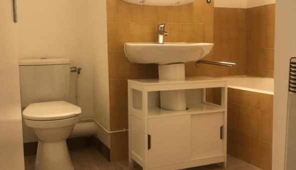 Logement tudiant Studio à Dijon (21000)