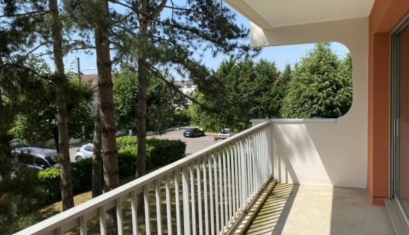 Logement tudiant Studio à Dijon (21000)