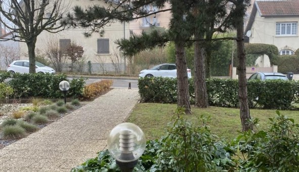 Logement tudiant Studio à Dijon (21000)
