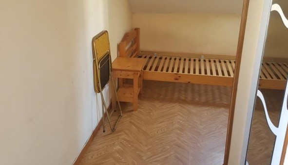 Logement étudiant Location Studio Vide Dijon (21000)