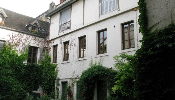Logement tudiant Location Studio Vide Dijon (21000)