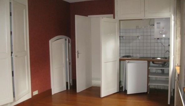 Logement tudiant Studio à Dijon (21000)
