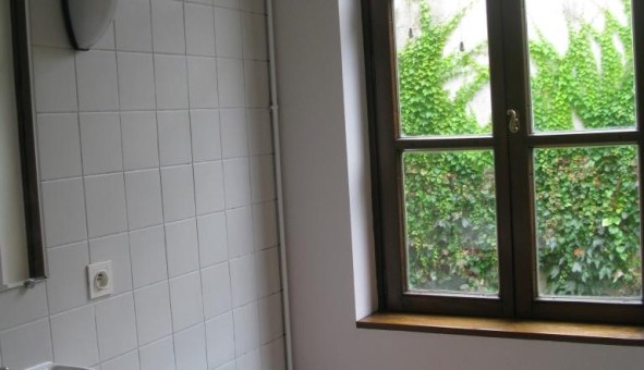 Logement tudiant Studio à Dijon (21000)