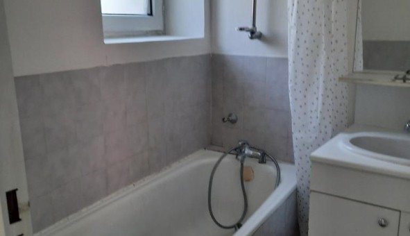 Logement tudiant Studio à Dijon (21000)